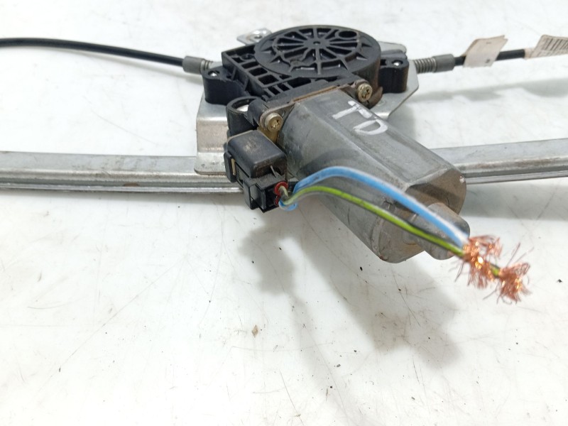 Recambio de elevalunas trasero derecho para bmw x5 (e53) 3.0 d referencia OEM IAM 51357125060  