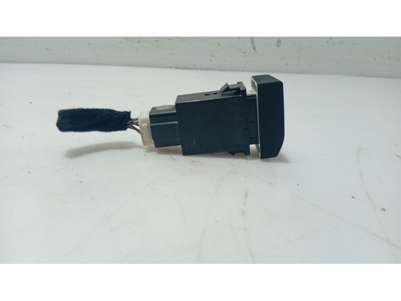 Recambio de interruptor para hyundai xg 3.0 xg referencia OEM IAM 9377039000  