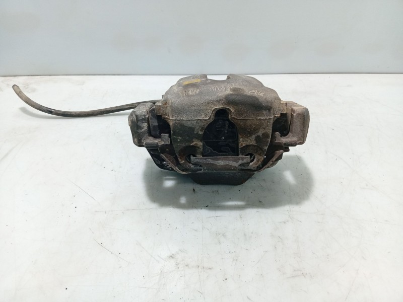 Recambio de pinza freno delantera derecha para bmw x5 (e53) 3.0 d referencia OEM IAM 34116773132  