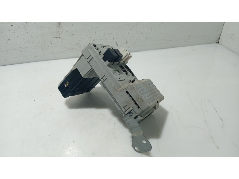 Recambio de modulo electronico para hyundai xg 3.0 xg referencia OEM IAM 9220039001  