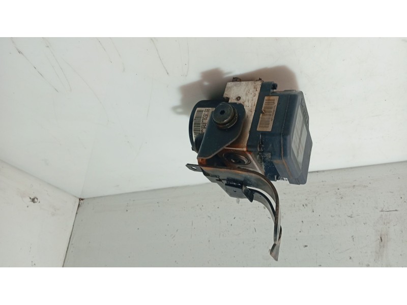 Recambio de abs para chevrolet aveo / kalos sedán (t200) 1.4 referencia OEM IAM 96470254  