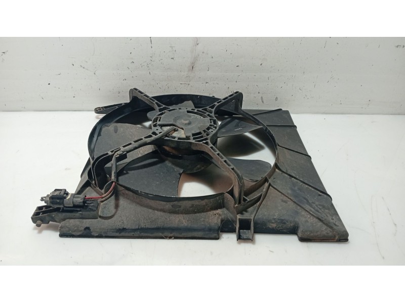 Recambio de electroventilador para chevrolet aveo / kalos sedán (t200) 1.4 referencia OEM IAM 96536522  