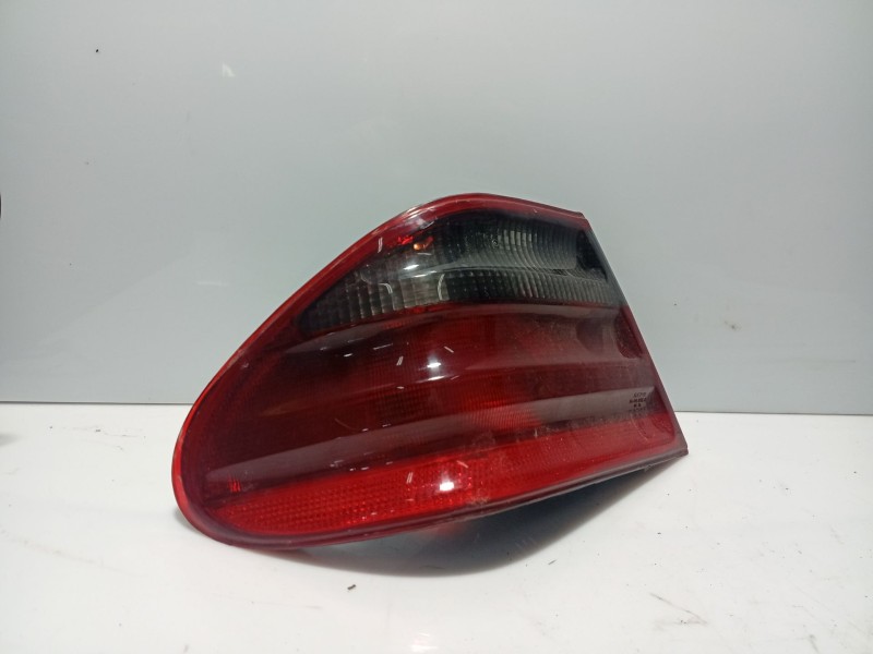 Recambio de piloto trasero izquierdo para mercedes-benz clase e (w210) berlina diesel referencia OEM IAM A2108200164  