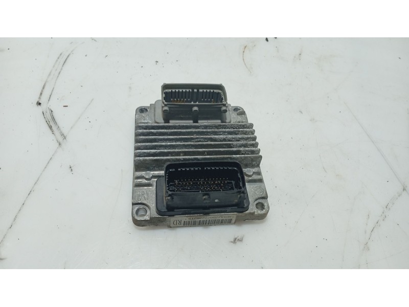 Recambio de modulo electronico para chevrolet aveo / kalos sedán (t200) 1.4 referencia OEM IAM 96436779  MR140