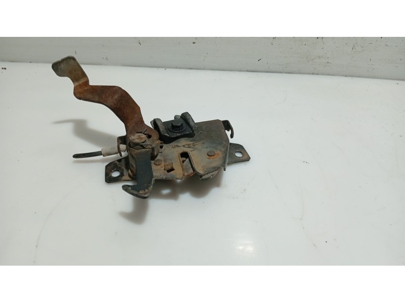 Recambio de cerradura capot para hyundai xg 3.0 xg referencia OEM IAM 96534213  