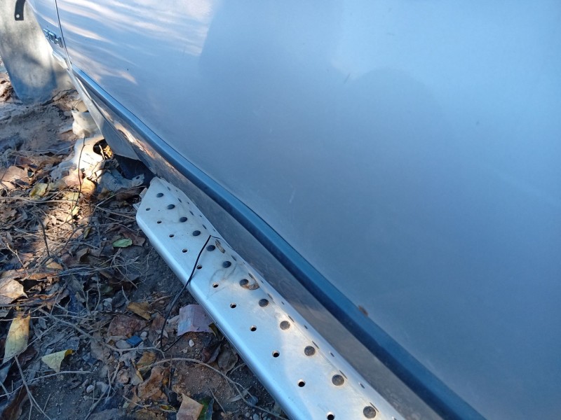 Recambio de puerta delantera izquierda para bmw x5 (e53) 3.0 d referencia OEM IAM 41518256823  