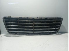 Recambio de moldura para mercedes-benz clase e (w210) berlina diesel referencia OEM IAM 2108800683   2