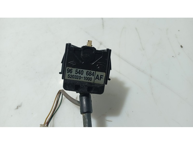 Recambio de mando luces para chevrolet aveo / kalos sedán (t200) 1.4 referencia OEM IAM 96540684  