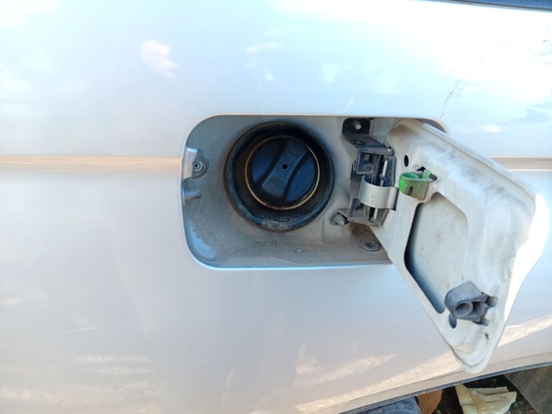 Recambio de tapon combustible para bmw x5 (e53) 3.0 d referencia OEM IAM 16117222330  