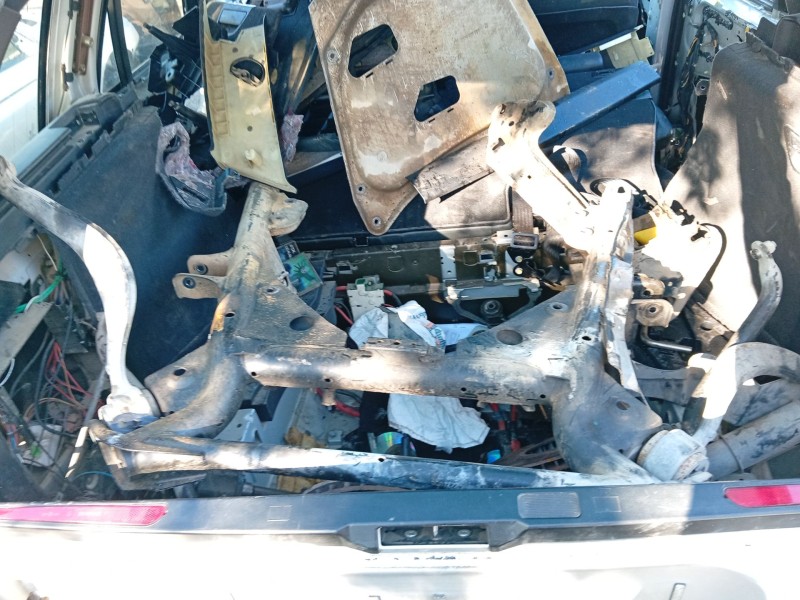 Recambio de puente delantero para bmw x5 (e53) 3.0 d referencia OEM IAM 31116760277  