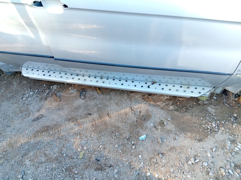 Recambio de estribos laterales para bmw x5 (e53) 3.0 d referencia OEM IAM   