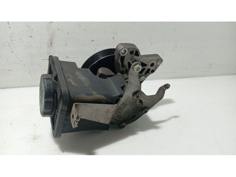 Recambio de bomba servodireccion para bmw x5 (e53) 3.0 d referencia OEM IAM   