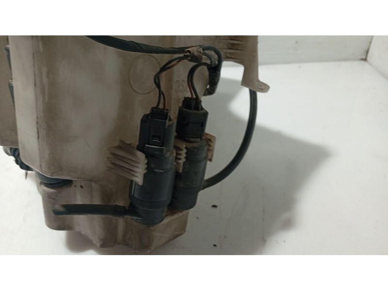 Recambio de deposito limpia para bmw x5 (e53) 3.0 d referencia OEM IAM 61678252738  