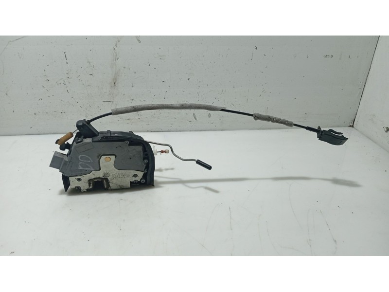 Recambio de cerradura puerta delantera derecha para bmw x5 (e53) 3.0 d referencia OEM IAM 51218402540  
