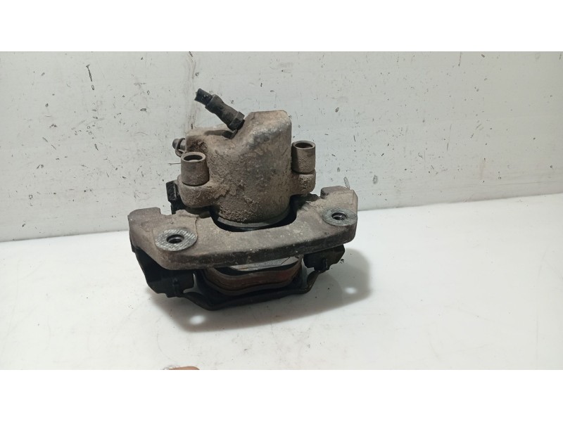Recambio de pinza freno delantera derecha para bmw x5 (e53) 3.0 d referencia OEM IAM 34116773132  