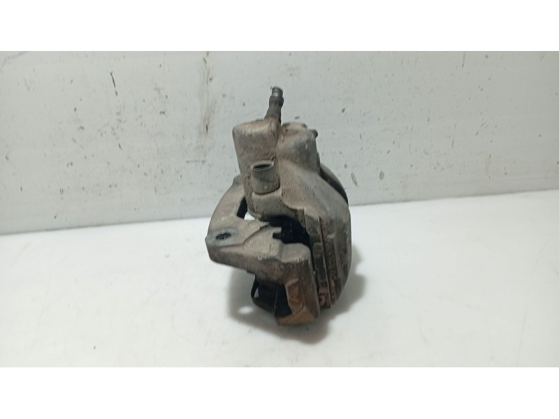 Recambio de pinza freno delantera derecha para bmw x5 (e53) 3.0 d referencia OEM IAM 34116773132  