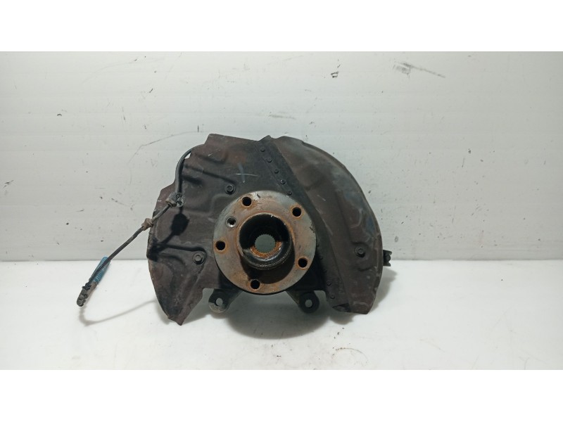 Recambio de mangueta delantera izquierda para bmw x5 (e53) 3.0 d referencia OEM IAM 31216761575  