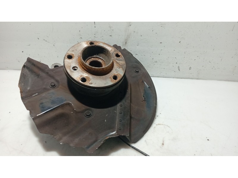 Recambio de mangueta delantera derecha para bmw x5 (e53) 3.0 d referencia OEM IAM 31216761576  