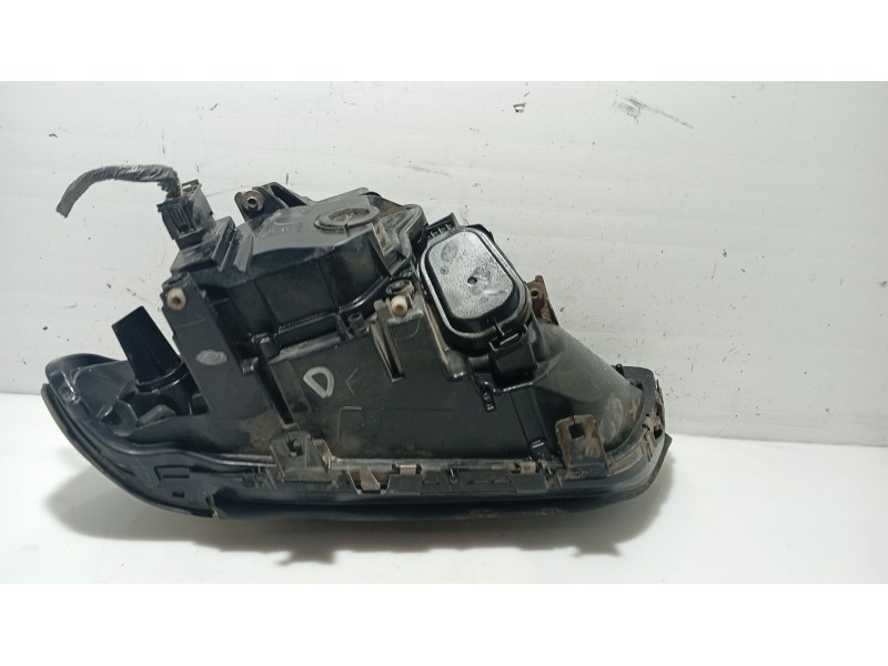 Recambio de faro derecho para bmw x5 (e53) 3.0 d referencia OEM IAM 63126930236  
