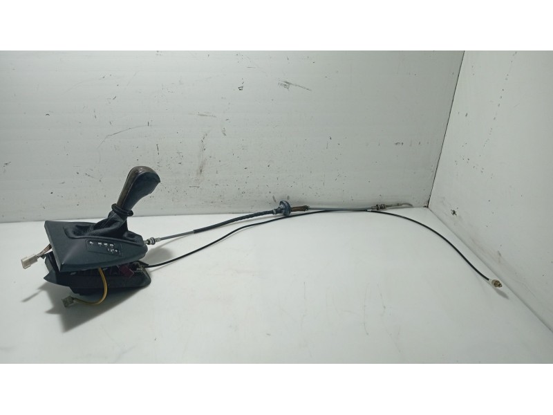 Recambio de palanca cambio para bmw x5 (e53) 3.0 d referencia OEM IAM 25117543191  