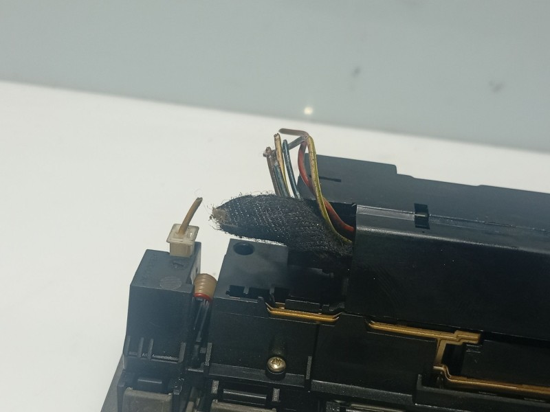 Recambio de moldura para mercedes-benz clase e (w210) berlina diesel referencia OEM IAM A2106802586  