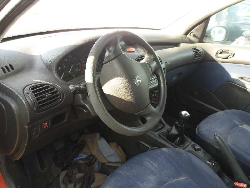 peugeot 206 berlina 1.4   |   0.98 - ... | 1998 | 75 cv / 55 kw del año 1998