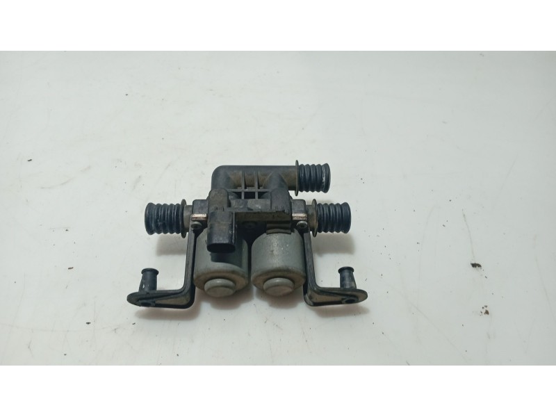 Recambio de valvula para bmw x5 (e53) 3.0 d referencia OEM IAM   