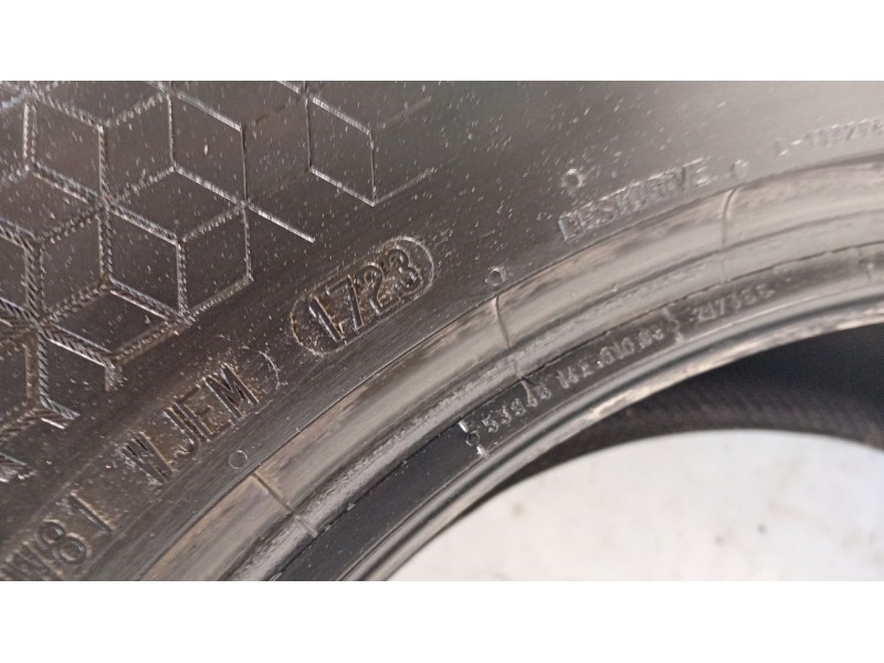 Recambio de neumatico para bmw x5 (e53) 3.0 d referencia OEM IAM 23565R17 108V 1723