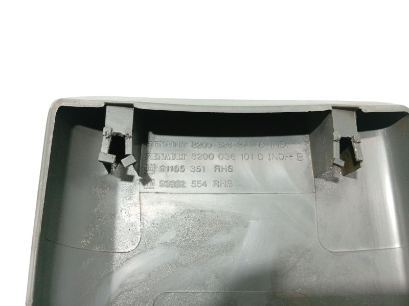 Recambio de moldura para nissan primastar autobús (x83) dci 100 referencia OEM IAM   