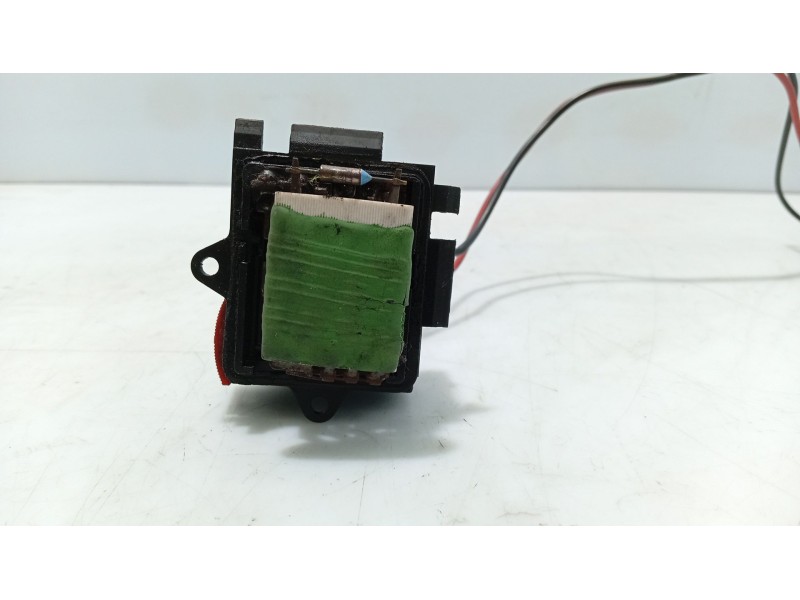 Recambio de resistencia ventilador para nissan primastar autobús (x83) dci 100 referencia OEM IAM 8200045082  