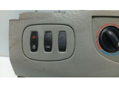 Recambio de mando calefaccion / aire acondicionado para nissan primastar autobús (x83) dci 100 referencia OEM IAM 8200004603 911 2