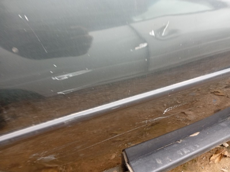 Recambio de puerta trasera derecha para bmw x5 (e53) 3.0 d referencia OEM IAM 41528256828  