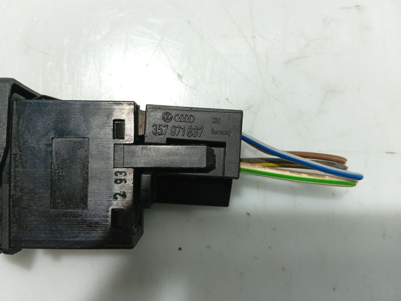 Recambio de interruptor para volkswagen t4 transporter/furgoneta (mod. 1991) referencia OEM IAM   