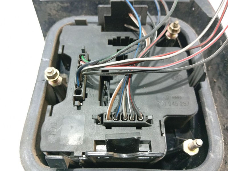 Recambio de piloto trasero derecho para volkswagen t4 transporter/furgoneta (mod. 1991) referencia OEM IAM   