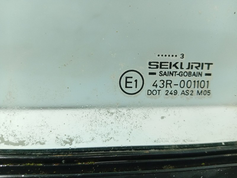 Recambio de luna lateral superior izquierda para volkswagen t4 transporter/furgoneta (mod. 1991) referencia OEM IAM   