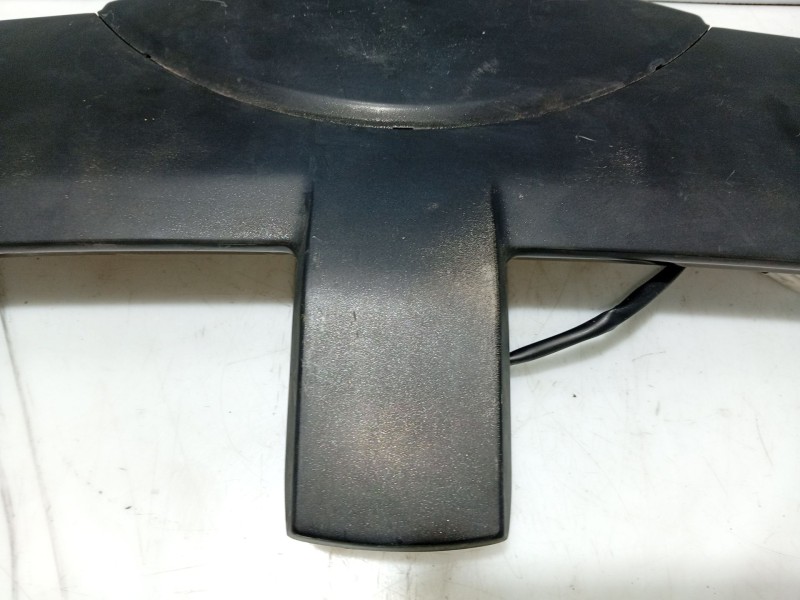 Recambio de aleron trasero para ssangyong rexton referencia OEM IAM 7962008B00LAK 050622A 