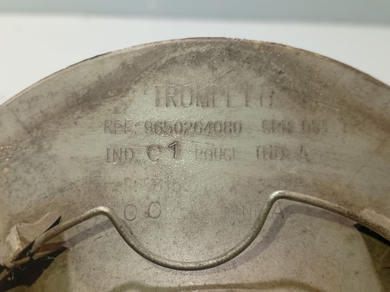 Recambio de moldura para citroën c4 i (lc_) 1.6 hdi referencia OEM IAM 9650264080  