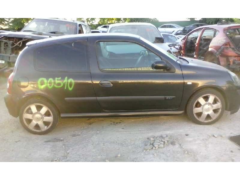 renault clio ii fase ii (b/cb0) 1.5 dci diesel   |   0.01 - ... | 2001 | 101 cv / 74 kw del año 2001