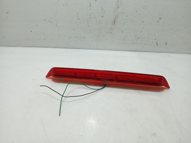 Recambio de luz central de freno para hyundai atos (mx) 1.0 i referencia OEM IAM 9275006010  