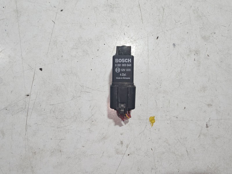 Recambio de modulo electronico para dodge caliber 2.0 crd referencia OEM IAM 05033351AA 0281003048 