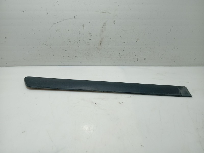 Recambio de moldura para hyundai atos (mx) 1.0 i referencia OEM IAM 8773202000  