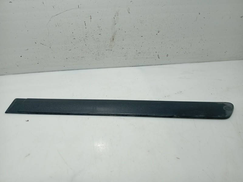 Recambio de moldura para hyundai atos (mx) 1.0 i referencia OEM IAM 8731106100  