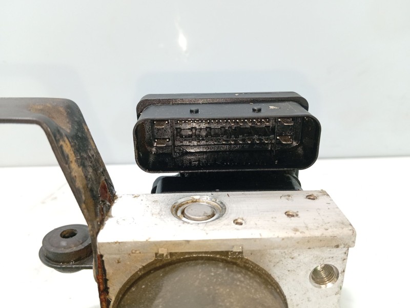 Recambio de abs para ford focus c-max (dm2) 1.6 tdci referencia OEM IAM 1321700  