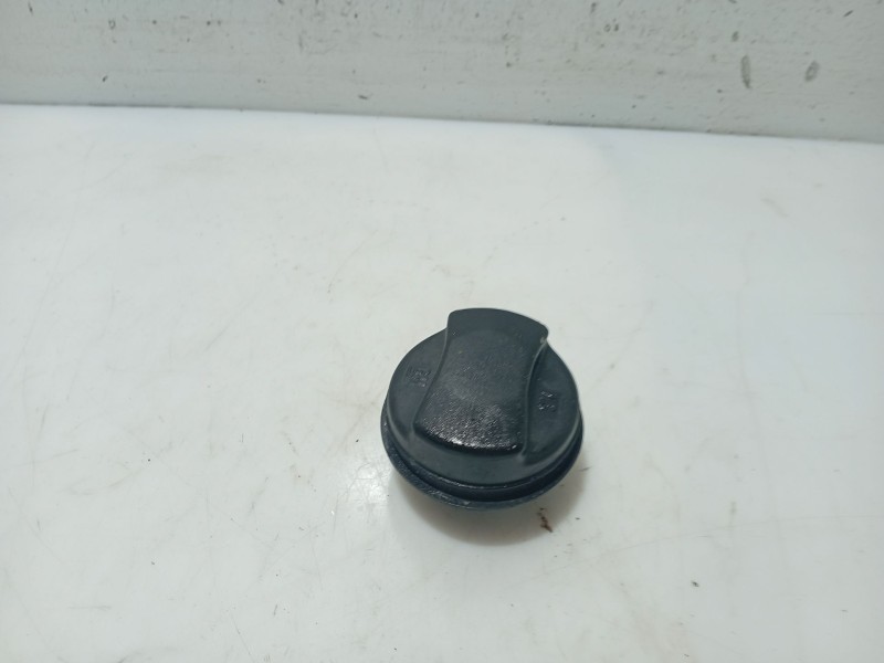 Recambio de tapon combustible para opel astra h (a04) 1.6 (l48) referencia OEM IAM 315242409  
