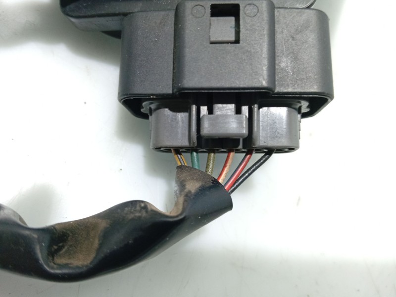 Recambio de cerradura puerta delantera derecha para suzuki ignis rm (mh) referencia OEM IAM 8230186G10  