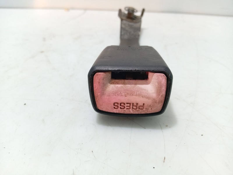 Recambio de anclaje cinturon delantero derecho para suzuki ignis rm (mh) referencia OEM IAM   