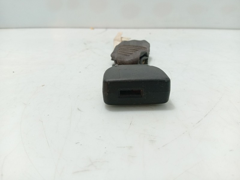 Recambio de anclaje cinturon trasero central para suzuki ignis rm (mh) referencia OEM IAM   