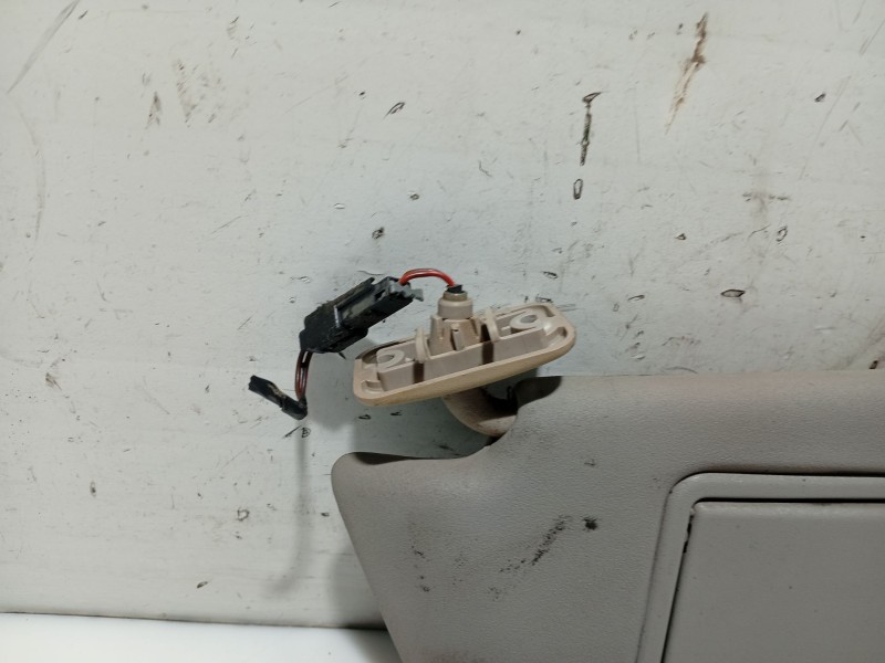 Recambio de parasol izquierdo para opel astra h gtc (a04) 1.4 (l08) referencia OEM IAM   