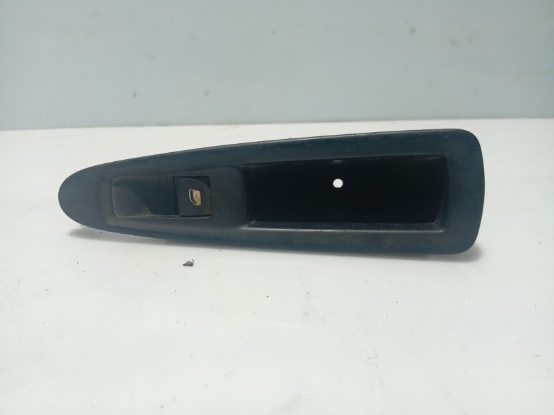 Recambio de mando elevalunas para citroën c4 i (lc_) 1.6 hdi referencia OEM IAM 9650912777  