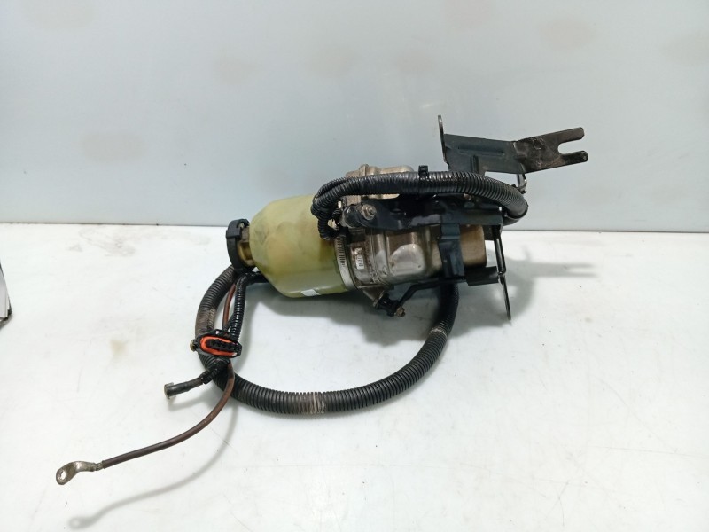 Recambio de bomba direccion para opel astra h (a04) 1.6 (l48) referencia OEM IAM   